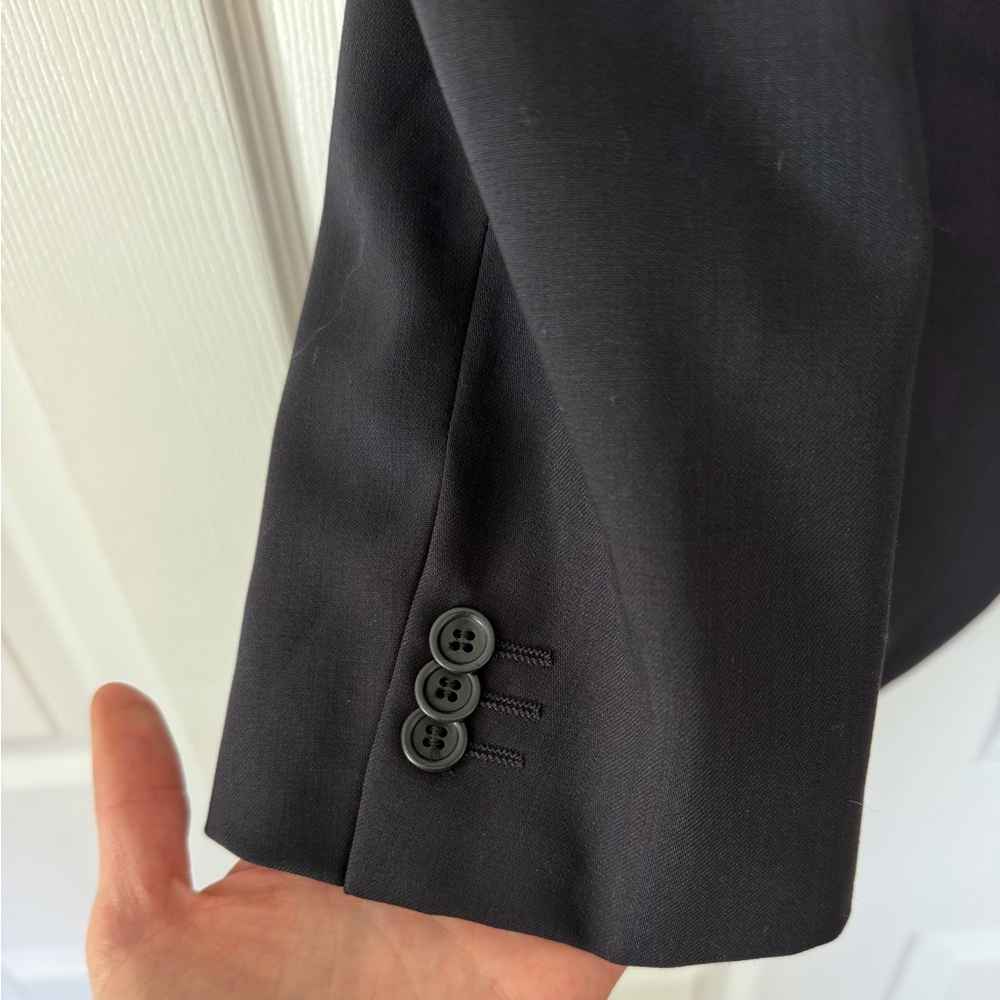 Armani Collezioni Classic Black Men's Blazer - Picture 4 of 10